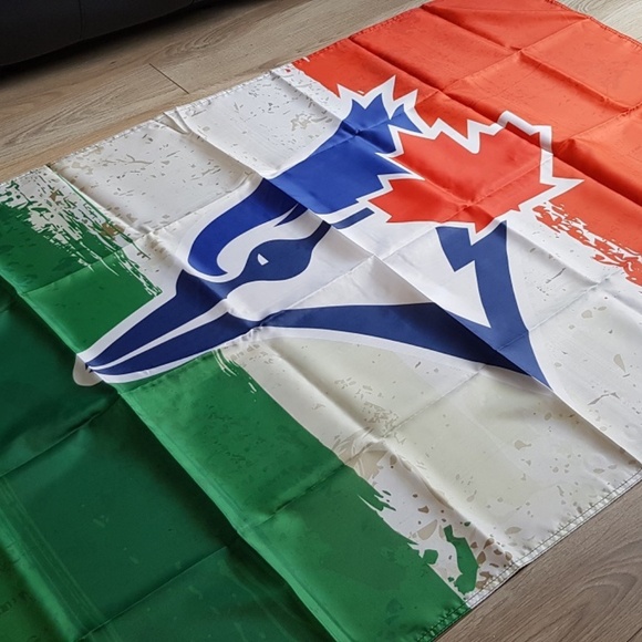 Toronto Blue Jays Italian Flag - Picture 5 of 6